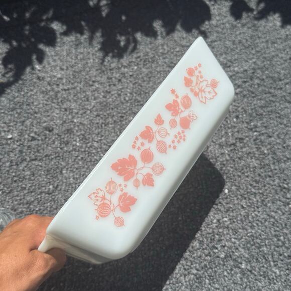 Vintage Pyrex Pink Gooseberry Refrigerator Dish 503 w/Lid 503C - 1 1/2 Qt - Picture 3 of 12